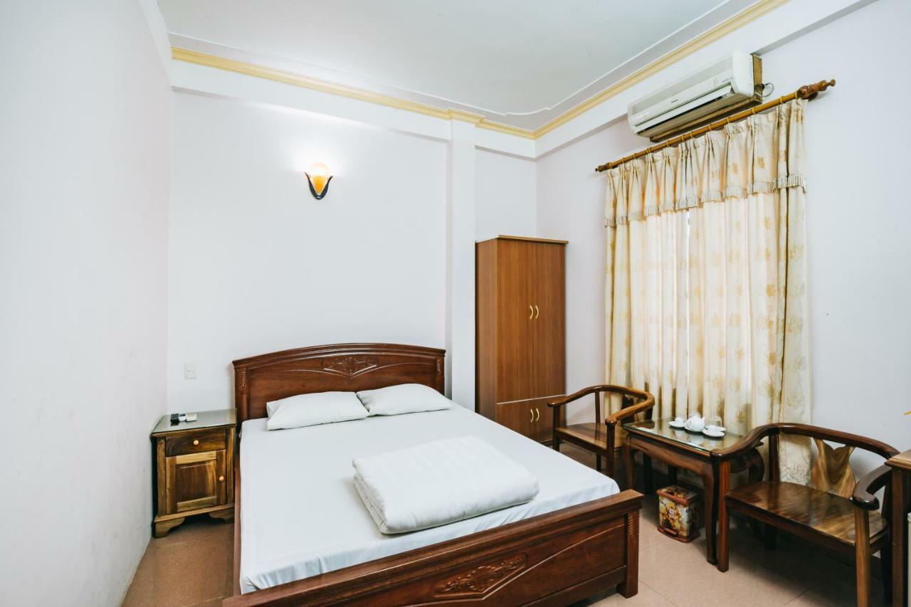 Khách sạn Thành Loan Hoang Nga Exterior foto