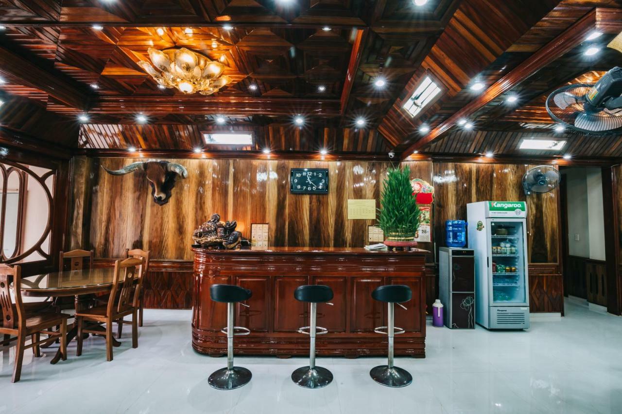 Khách sạn Thành Loan Hoang Nga Exterior foto